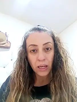 Snapshot of miss_hanna07 chatting on April 17, 2026, 3:59 pm miss hanna07 online show from April 17, 2026, 3:59 pm