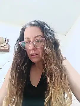 Snapshot of miss_hanna07 chatting on May 14, 2026, 4:15 pm miss hanna07 online show from May 14, 2026, 4:15 pm