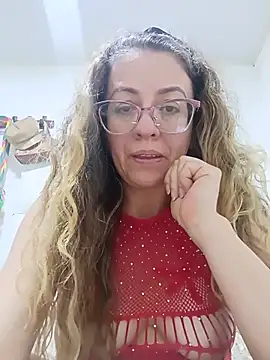 Snapshot of miss_hanna07 chatting on May 25, 2026, 12:32 am miss hanna07 online show from May 25, 2026, 12:32 am