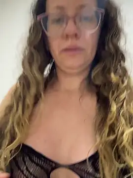 miss hanna07 online show from December 17, 2025, 10:20 am