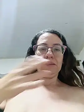 Snapshot of miss_hanna07 chatting on May 15, 2026, 9:29 am miss hanna07 online show from May 15, 2026, 9:29 am