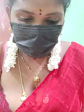 Snapshot of malliga98 chatting on October 31, 2025, 6:59 pm malliga98 online show from October 31, 2025, 6:59 pm