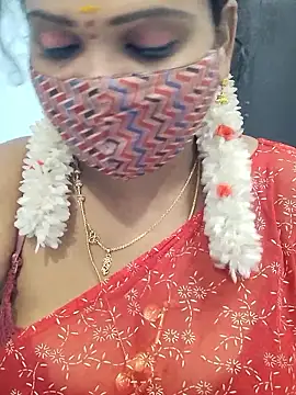 Snapshot of malliga98 chatting on December 13, 2025, 8:04 pm malliga98 online show from December 13, 2025, 8:04 pm