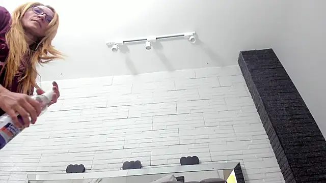 maddy cartter online show from March 20, 2025, 10:10 am