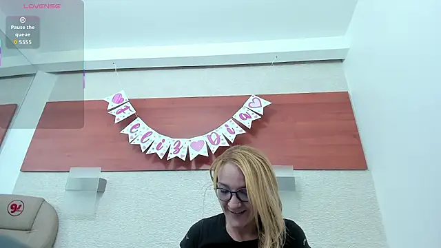 Snapshot of maddy_cartter chatting on February 16, 2026, 11:31 am maddy cartter online show from February 16, 2026, 11:31 am