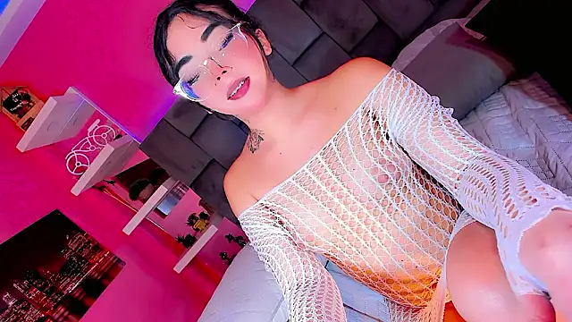 Snapshot of Saamanthaa11 chatting on March 1, 2026, 5:07 am Saamanthaa11 online show from March 1, 2026, 5:07 am