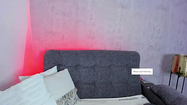 gia watsonn online show from September 18, 2025, 6:00 pm