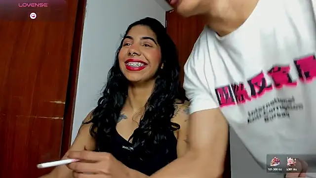 Snapshot of jasmine_bunny_ chatting on January 14, 2026, 9:29 pm jasmine bunny online show from January 14, 2026, 9:29 pm