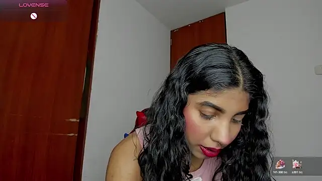 jasmine bunny  online show from May 11, 2026, 7:22 pm