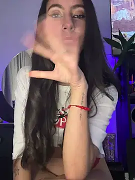 Snapshot of FrancellyHot chatting on March 16, 2025, 2:32 am FrancellyHot online show from March 16, 2025, 2:32 am