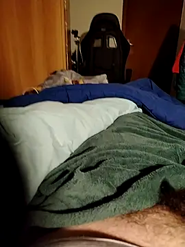 Nikart83 online show from February 8, 2026, 8:28 pm