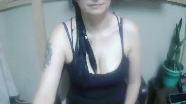 Snapshot of Jennys_room_77 chatting on March 4, 2026, 8:05 pm Jennys room 77 online show from March 4, 2026, 8:05 pm