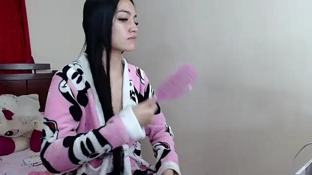 petitolivia online show from February 27, 2026, 11:15 pm