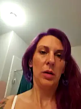 Snapshot of MissyRoulette chatting on January 28, 2025, 9:50 pm MissyRoulette online show from January 28, 2025, 9:50 pm