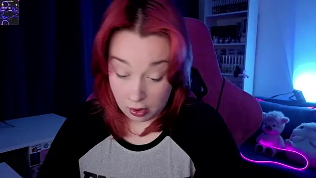 Snapshot of gitera_ chatting on June 25, 2026, 9:53 pm gitera online show from June 25, 2026, 9:53 pm
