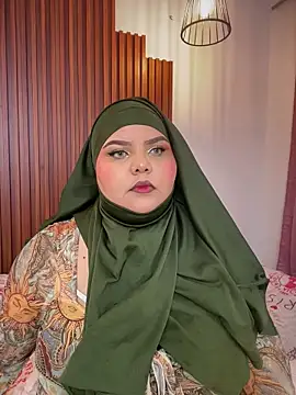  Shara Handal  online show from November 26, 2025, 4:56 am