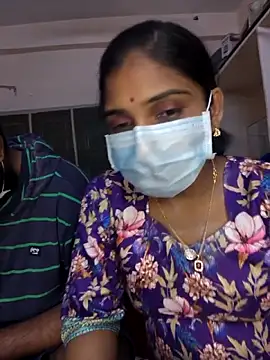 fuck6inch9 online show from March 10, 2026, 1:04 pm