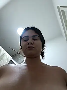 Snapshot of sexy-latin10 chatting on April 5, 2026, 2:13 pm sexy-latin10 online show from April 5, 2026, 2:13 pm