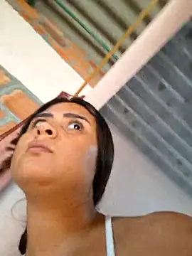 Snapshot of sexy-latin10 chatting on December 5, 2025, 2:26 pm sexy-latin10 online show from December 5, 2025, 2:26 pm