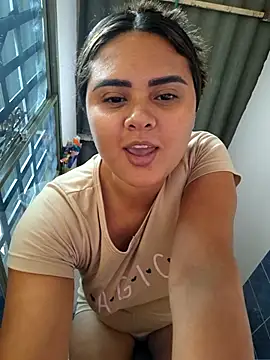 Snapshot of sexy-latin10 chatting on November 28, 2025, 2:39 pm sexy-latin10 online show from November 28, 2025, 2:39 pm