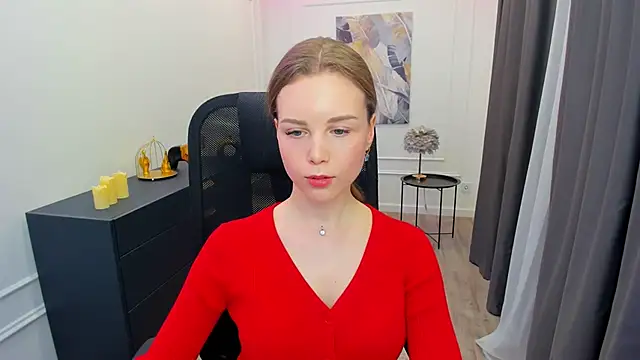 Snapshot of MileyWings chatting on March 15, 2026, 12:56 pm MileyWings online show from March 15, 2026, 12:56 pm