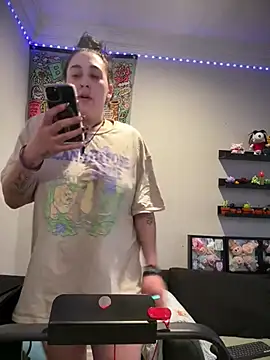 ThicBunz online show from March 30, 2026, 1:12 pm