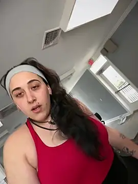 ThicBunz online show from April 21, 2026, 4:13 pm