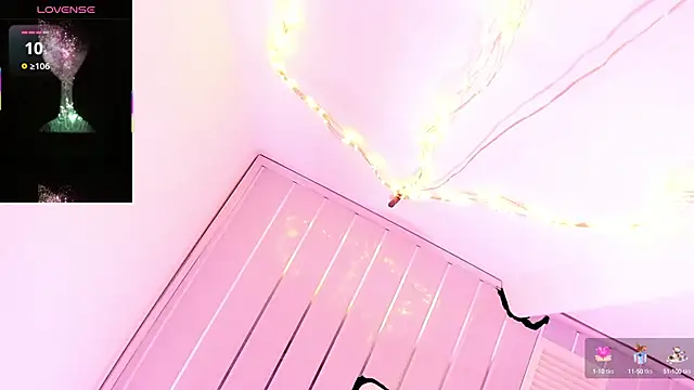 staacy37 online show from September 26, 2025, 6:37 pm