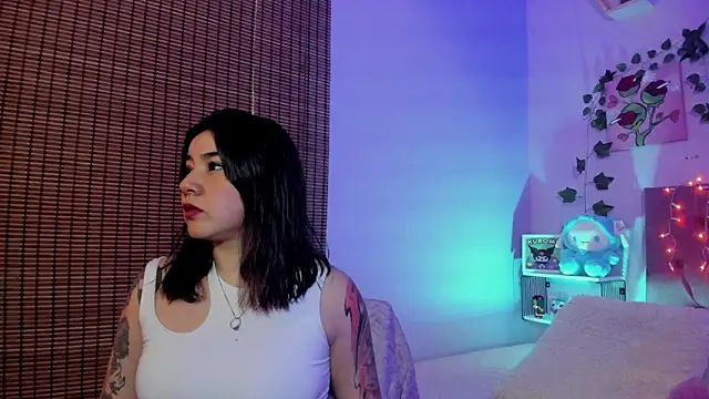 Snapshot of JeyLee chatting on November 10, 2025, 11:48 am JeyLee online show from November 10, 2025, 11:48 am