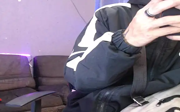 Andy bapho online show from November 29, 2025, 3:01 pm