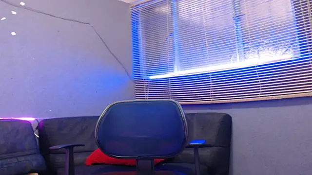 Andy bapho online show from November 18, 2025, 2:53 pm