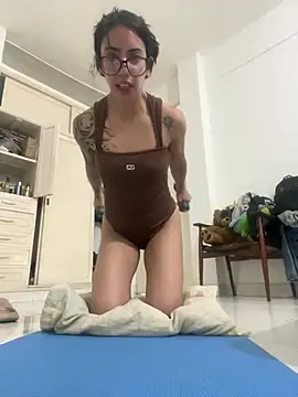 Snapshot of bdanevil chatting on March 21, 2025, 1:24 am bdanevil online show from March 21, 2025, 1:24 am