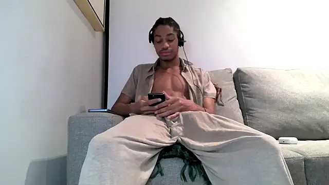 Skinnyblackman online show from March 24, 2026, 4:56 am