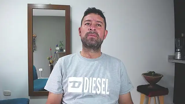 Snapshot of ambar_jacksonn chatting on October 2, 2025, 10:02 pm ambar jacksonn online show from October 2, 2025, 10:02 pm