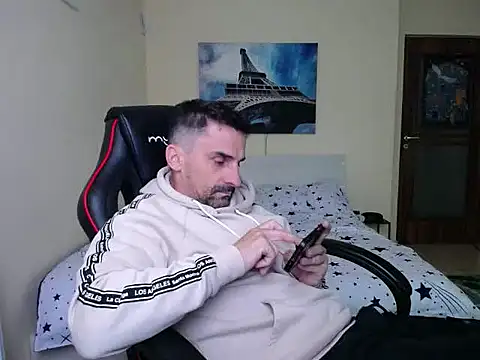 amydamarw online show from April 1, 2026, 8:15 am