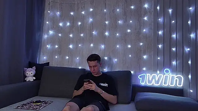 wineandboobss online show from December 2, 2024, 2:36 pm