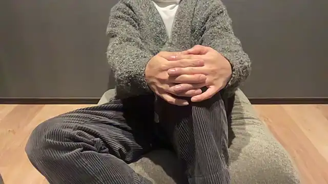 atom0407 online show from March 8, 2025, 5:49 am