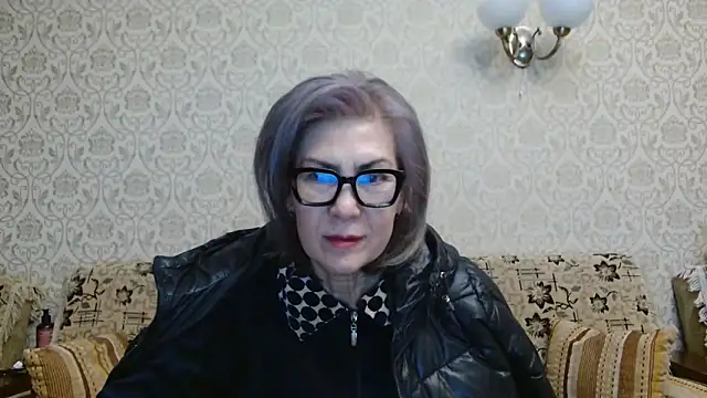 Snapshot of Elegant00Lady chatting on October 10, 2025, 5:36 pm Elegant00Lady online show from October 10, 2025, 5:36 pm