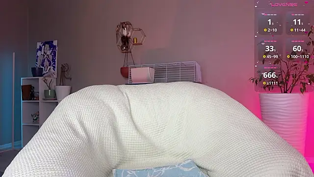 Tanya Acid online show from February 19, 2026, 3:03 am