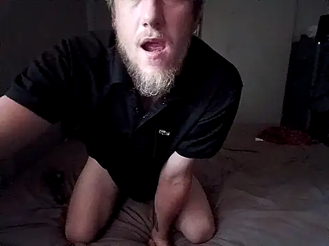 Snapshot of Missmesexycouple69 chatting on November 22, 2025, 3:38 am Missmesexycouple69 online show from November 22, 2025, 3:38 am