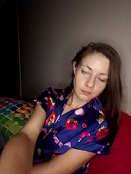 Snapshot of Missmesexycouple69 chatting on February 28, 2026, 3:17 am Missmesexycouple69 online show from February 28, 2026, 3:17 am