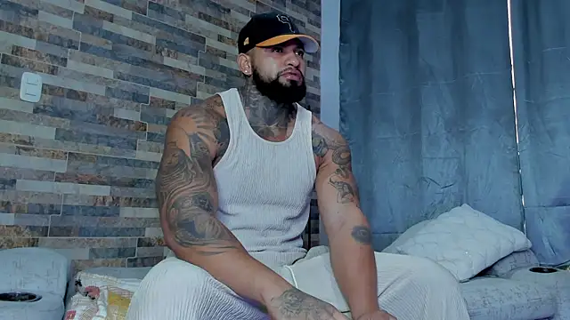 Snapshot of zaiin_diesel chatting on February 4, 2025, 12:55 pm zaiin diesel online show from February 4, 2025, 12:55 pm