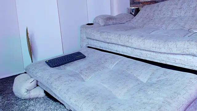 Snapshot of zaiin_diesel chatting on September 13, 2025, 11:32 am zaiin diesel online show from September 13, 2025, 11:32 am