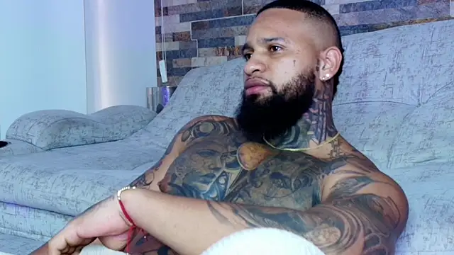 Snapshot of zaiin_diesel chatting on September 27, 2025, 12:11 pm zaiin diesel online show from September 27, 2025, 12:11 pm