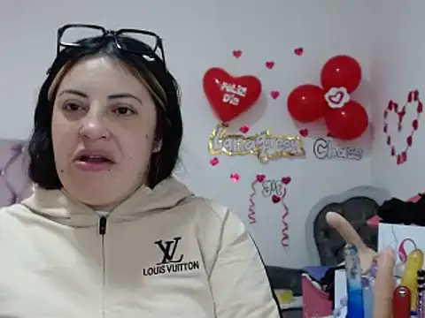 Snapshot of lanaqueen699 chatting on March 20, 2025, 12:22 pm lanaqueen699 online show from March 20, 2025, 12:22 pm