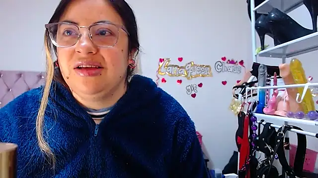 Snapshot of lanaqueen699 chatting on November 4, 2025, 12:20 pm lanaqueen699 online show from November 4, 2025, 12:20 pm