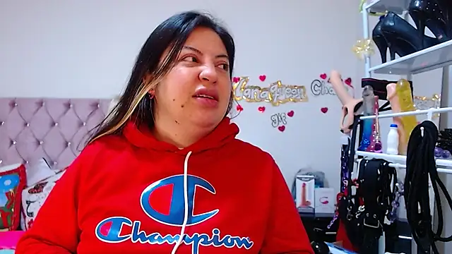 Snapshot of lanaqueen699 chatting on December 15, 2025, 12:33 pm lanaqueen699 online show from December 15, 2025, 12:33 pm