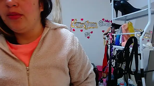 Snapshot of lanaqueen699 chatting on October 15, 2025, 12:24 pm lanaqueen699 online show from October 15, 2025, 12:24 pm