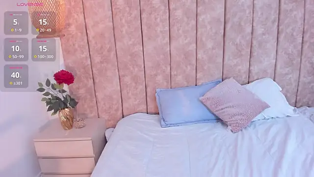 Katrina baurii online show from October 17, 2025, 1:24 pm