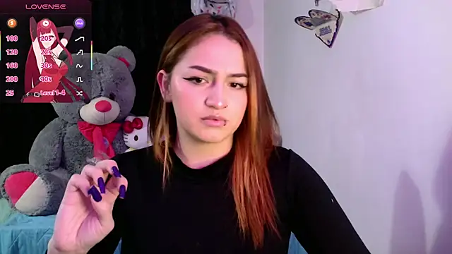 Snapshot of lucycherry__ chatting on November 15, 2025, 6:50 am lucycherry online show from November 15, 2025, 6:50 am